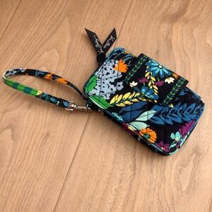 Vera Bradley Midnight Blues Zip ID Case Key Ring Clear Wallet 4"x6"